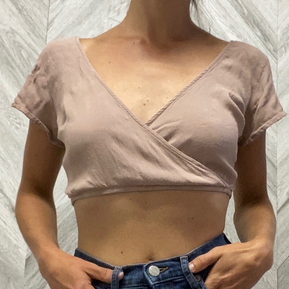 Tie Back Crop Top - Picture 3 of 6